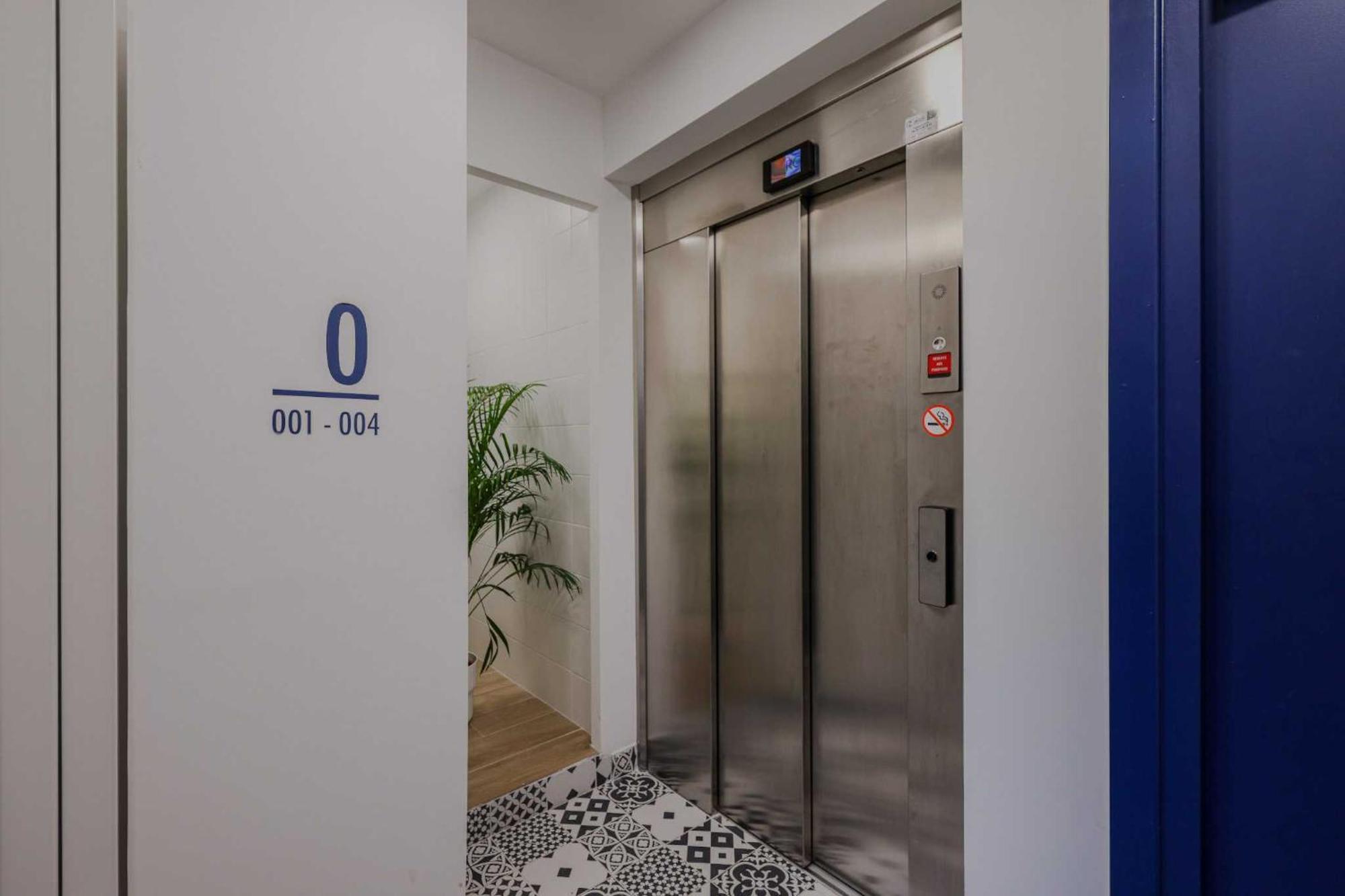 Newly Renovated Appartements Residence Republique Paris Exterior foto